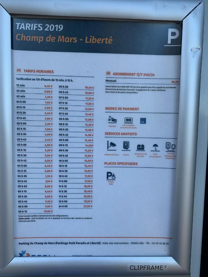 PENICHE Coeur de LILLE citadelle Terrasse 24H24H access Hotel Esterno foto
